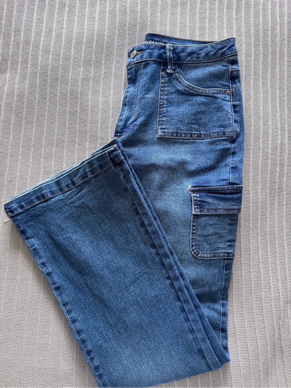 No Boundaries Blue Denim Jeans with Contrast Stitching